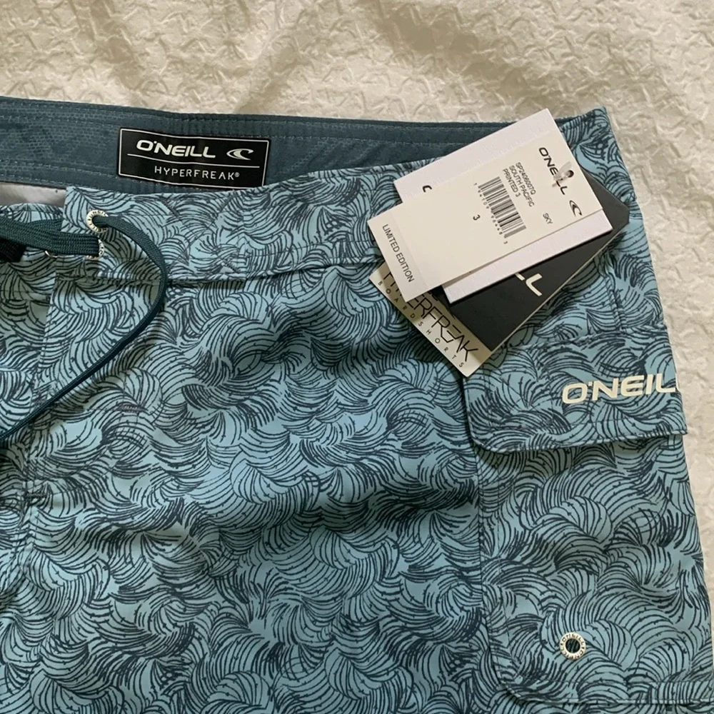 Shorts - Picture 4 of 4